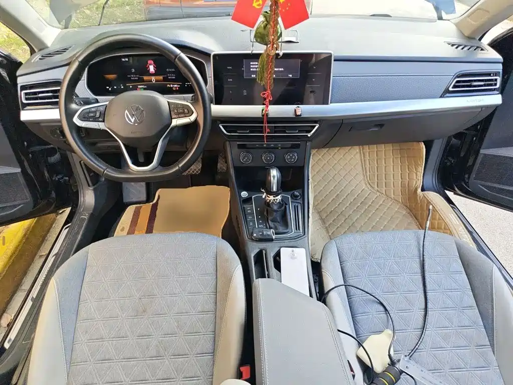 Volkswagen Lavida — миниатюра 5
