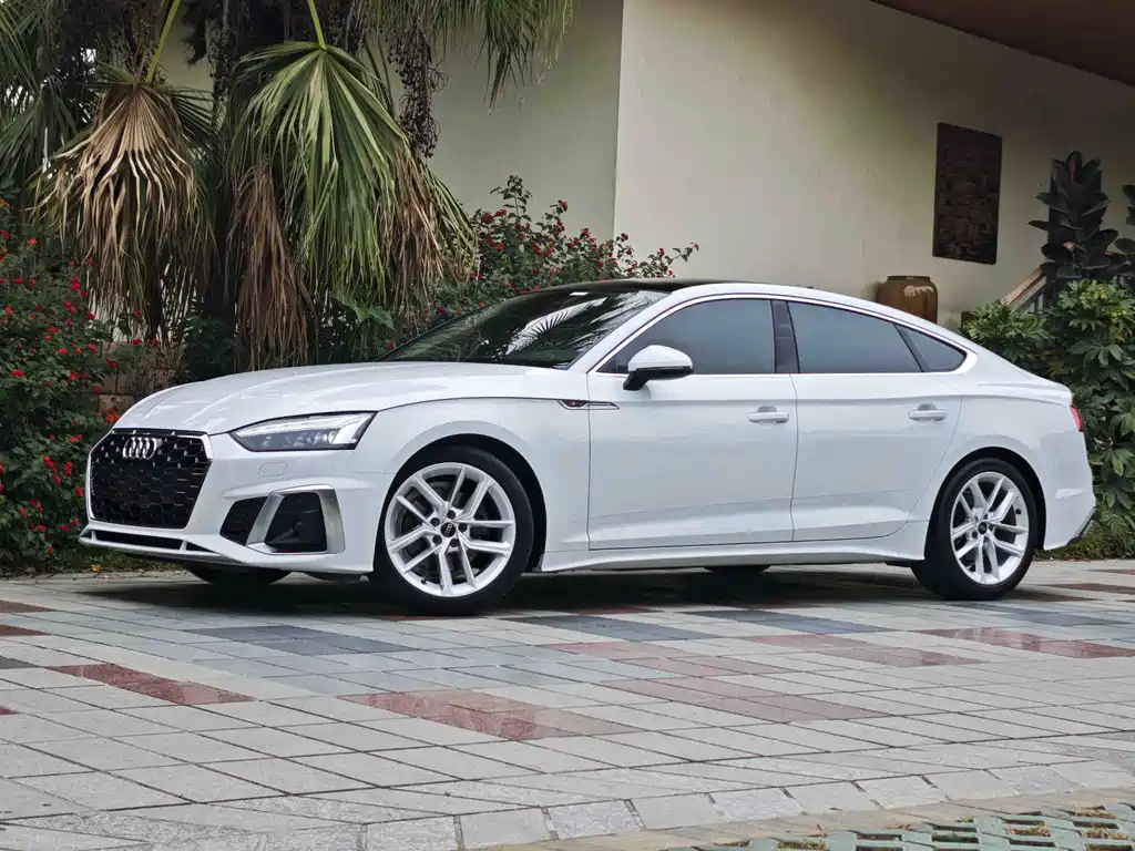 Audi A5 (Import) 2022