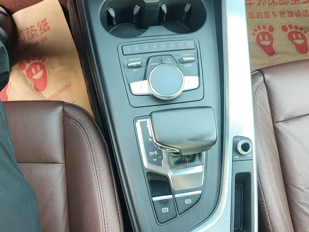 Audi A4L — миниатюра 11
