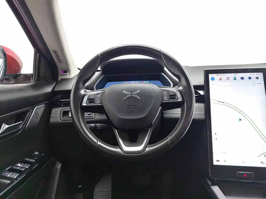 XPeng G3 — миниатюра 11