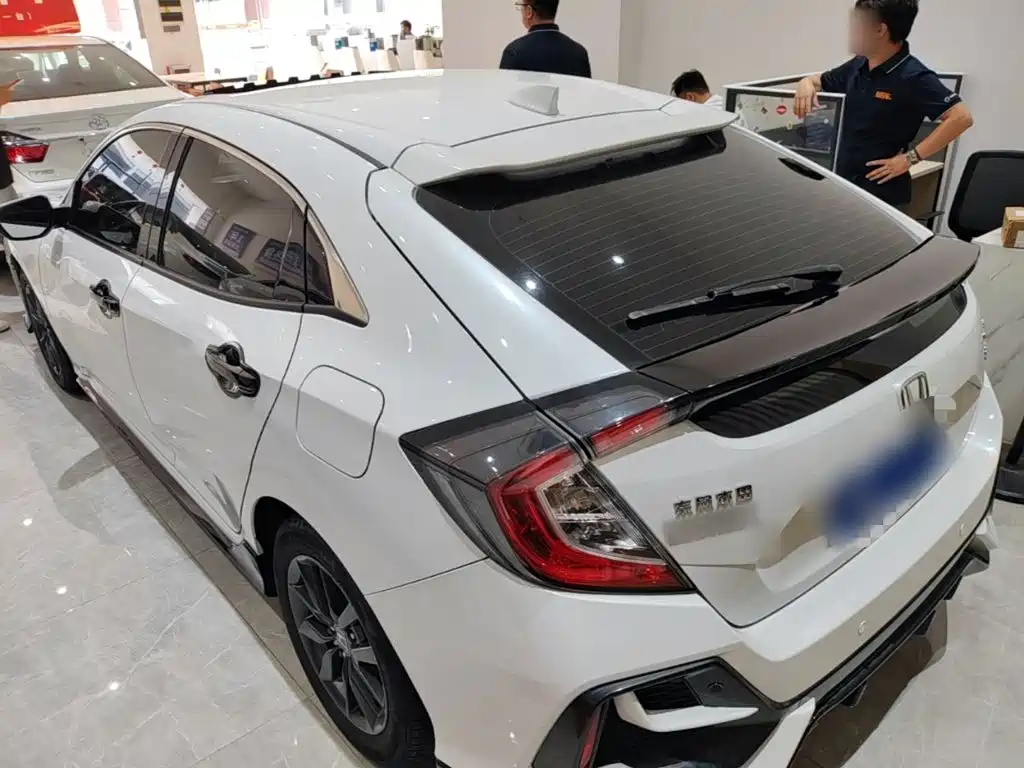 Honda Civic — миниатюра 5