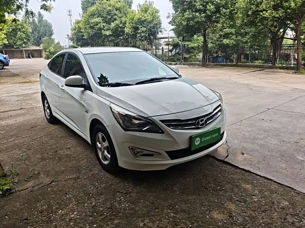 Hyundai Verna — миниатюра 4