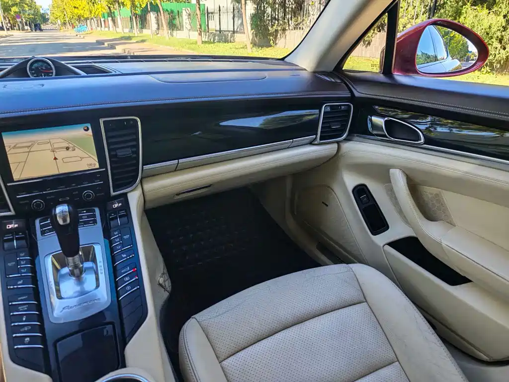 Porsche Panamera — миниатюра 15