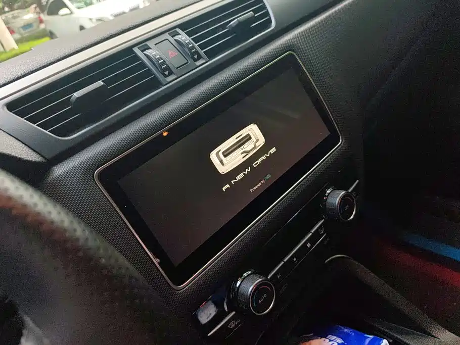 Qoros Qoros 5 — миниатюра 13