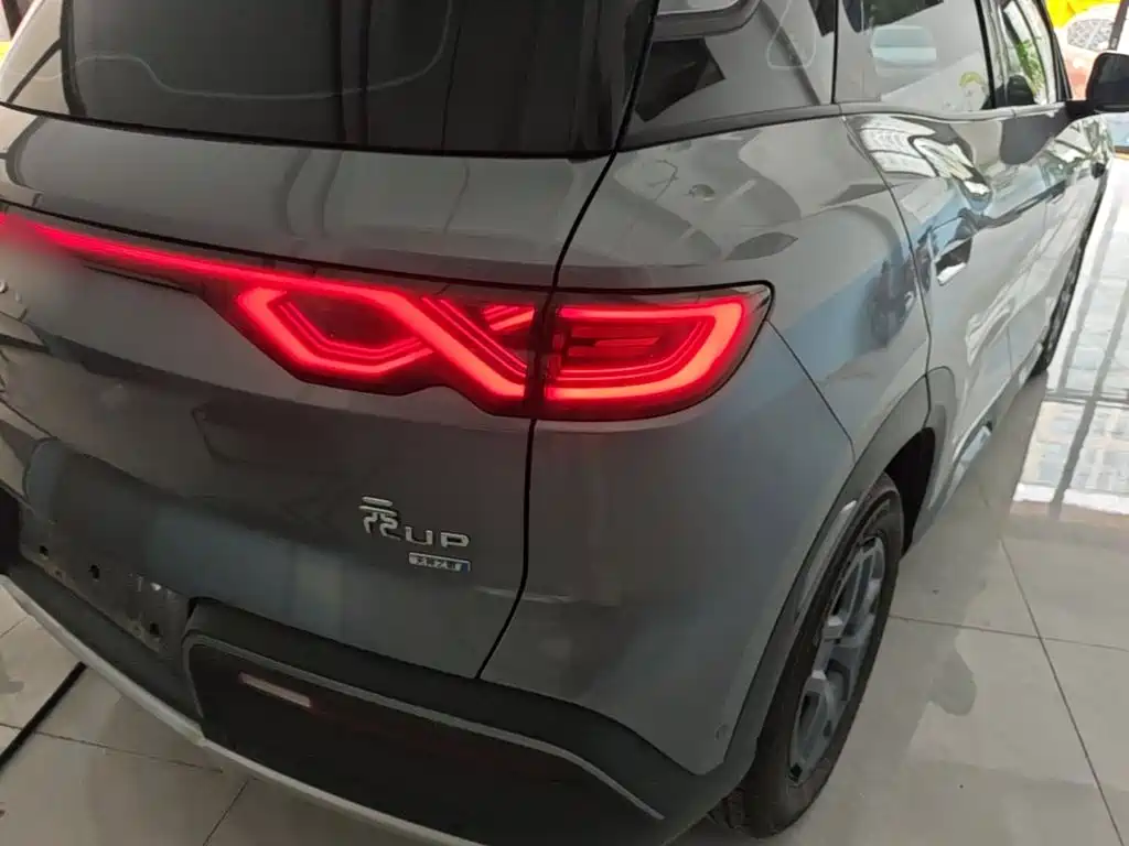 BYD Yuan UP — миниатюра 8