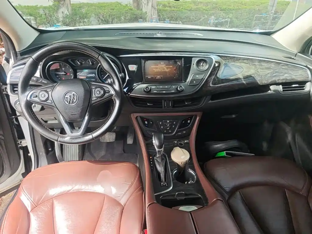 Buick Envision Plus — миниатюра 10