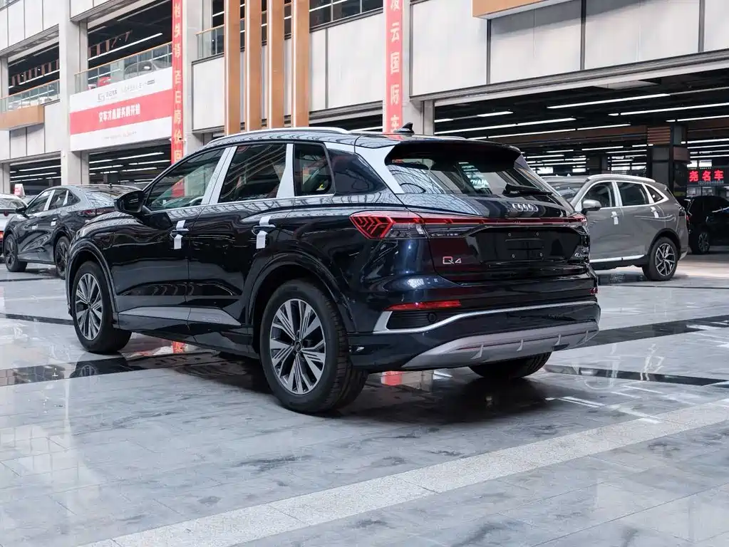 Audi Q4 e-tron 2024 40 e-tron