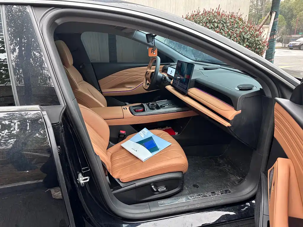 GEELY GALAXY GALAXY SPARKLE 8