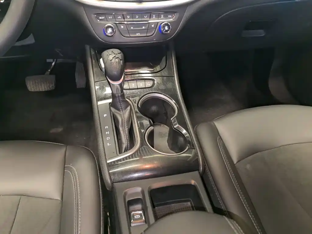 Buick Verano — миниатюра 14