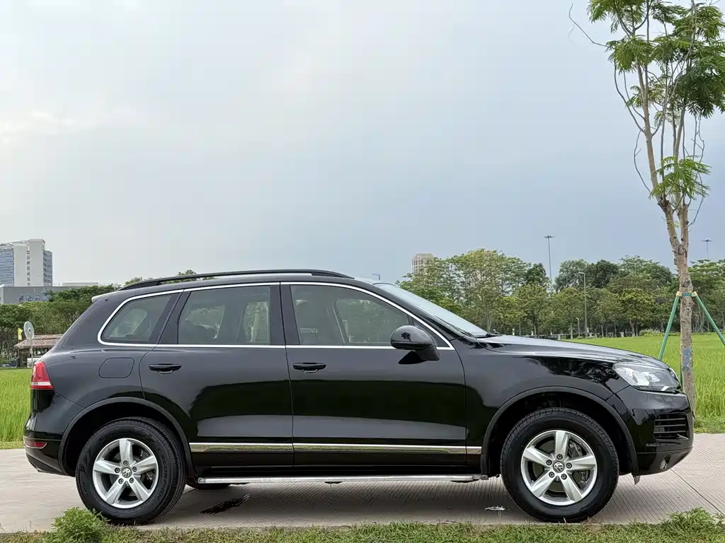 Volkswagen Touareg 2011 3.0TSI