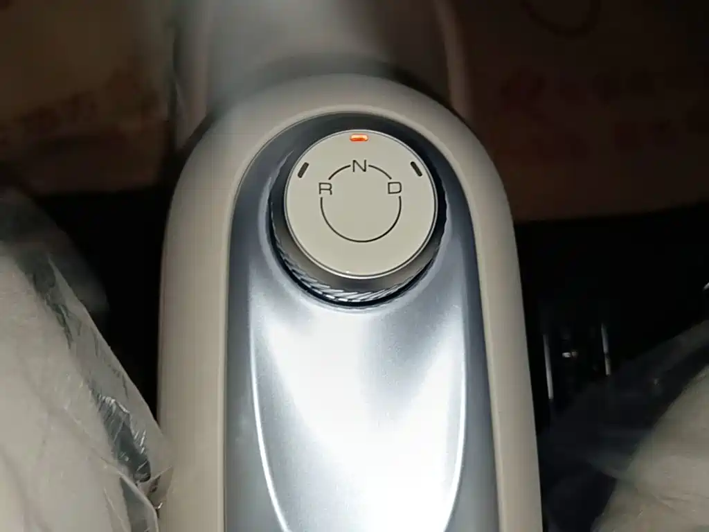 Wuling MINIEV — миниатюра 14