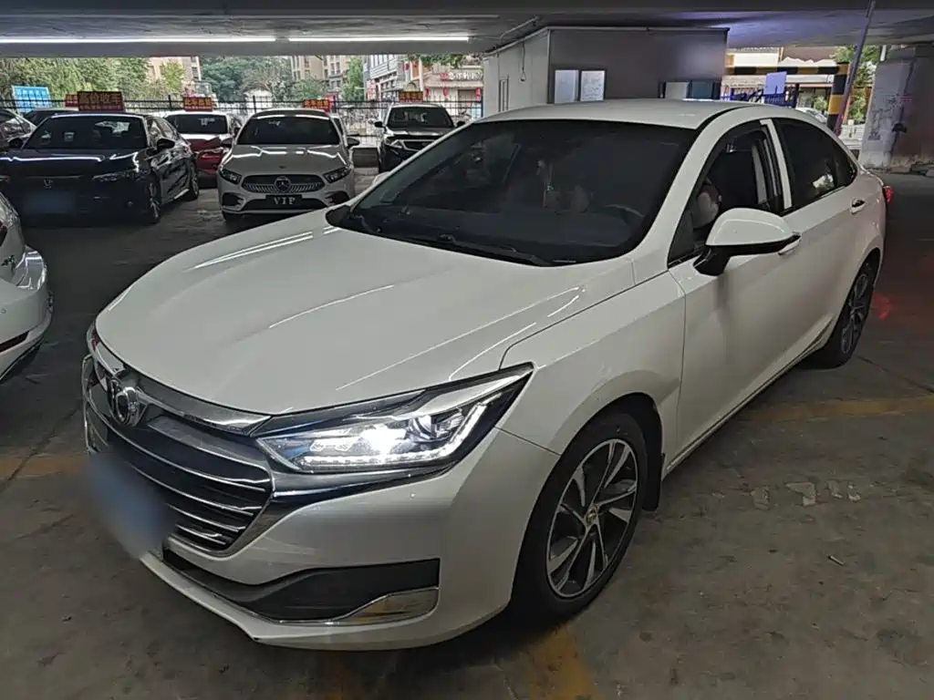 BAIC U7 — миниатюра 2