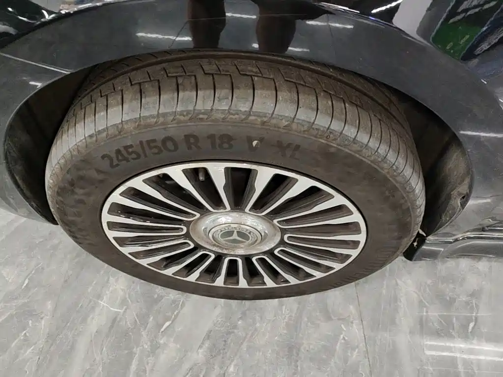 Mercedes-Benz Vito — миниатюра 23