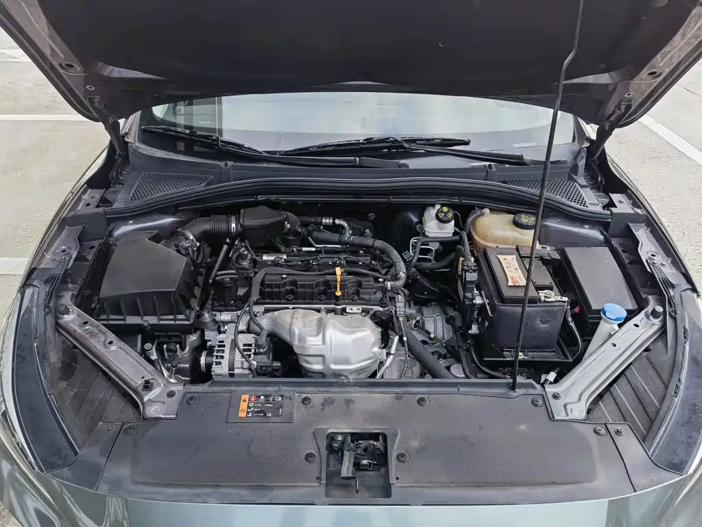 MG MG5 — миниатюра 14