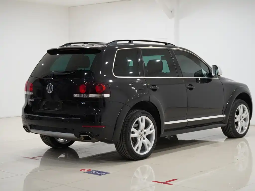 Volkswagen Touareg — миниатюра 4