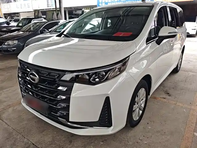 GAC Trumpchi M6