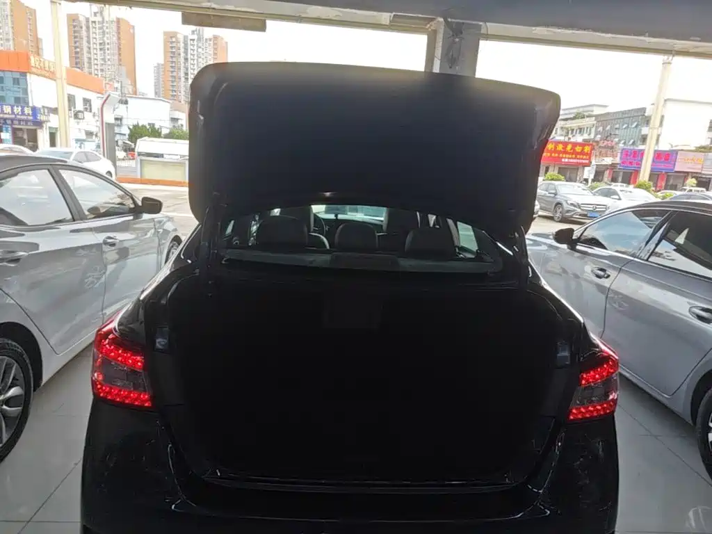Nissan Sylphy — миниатюра 19