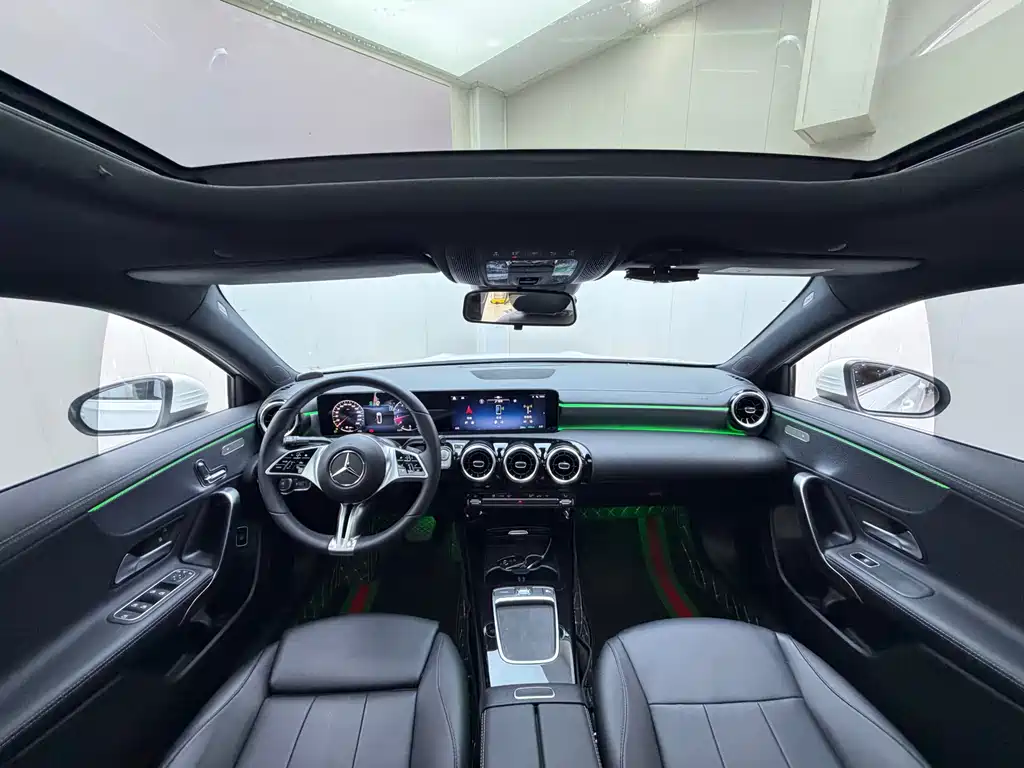 Mercedes-Benz A-Class — миниатюра 17