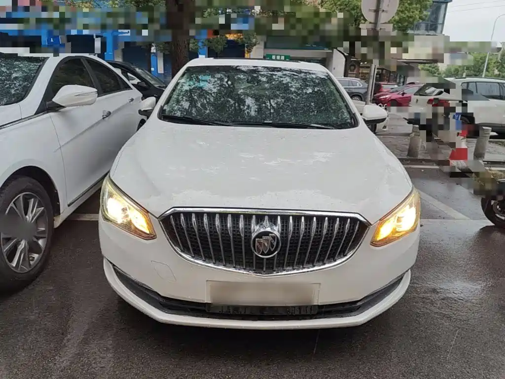 Buick Excelle — миниатюра 3