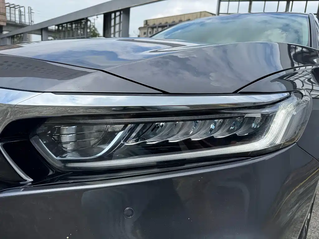 Honda Accord — миниатюра 26