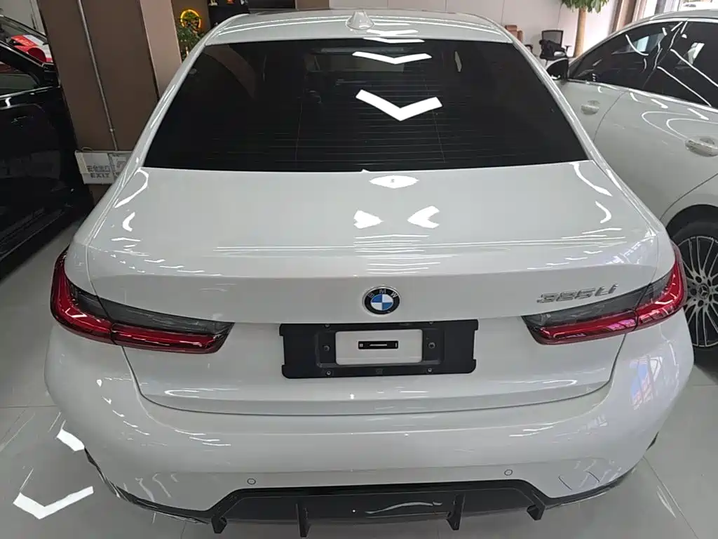 BMW 3 Series — миниатюра 6