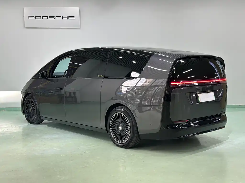 Li Auto Li MEGA — миниатюра 3