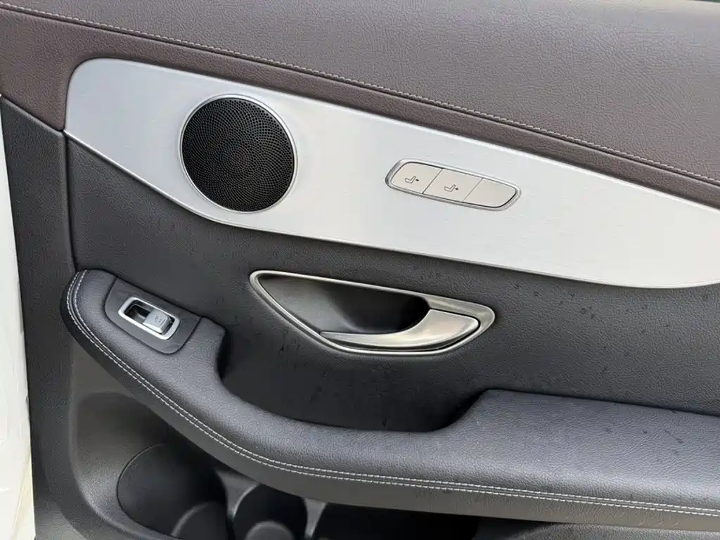 Mercedes-Benz GLC — миниатюра 5