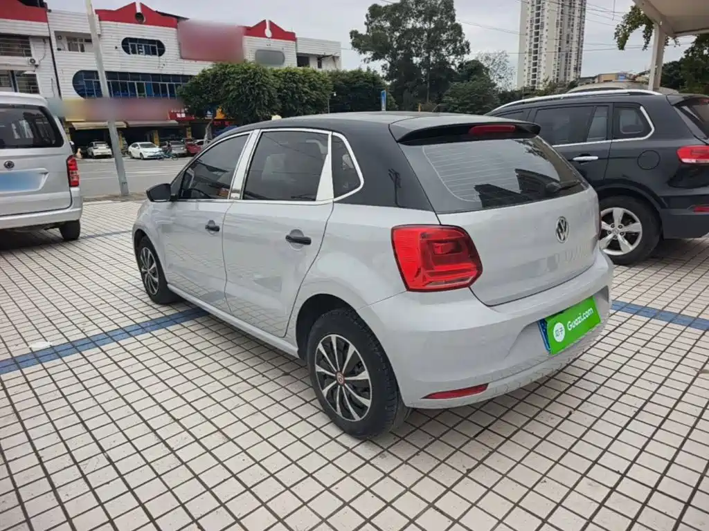 Volkswagen Polo — миниатюра 5