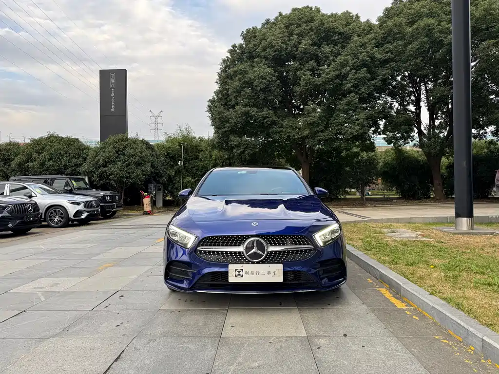 MERCEDES-BENZ A CLASS