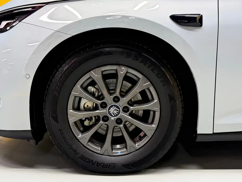 BYD Qin L — миниатюра 24
