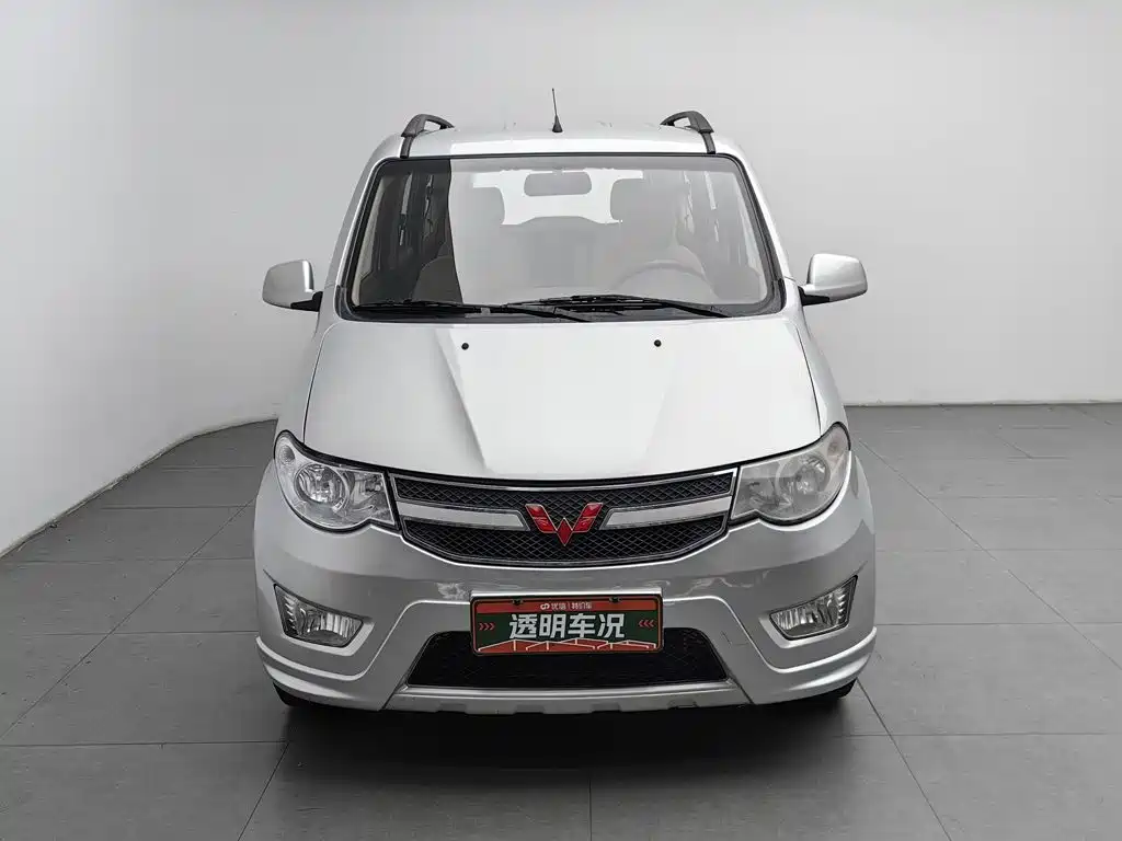 Wuling Hongguang — миниатюра 3