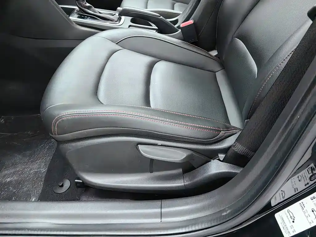 Chevrolet Monza — миниатюра 20