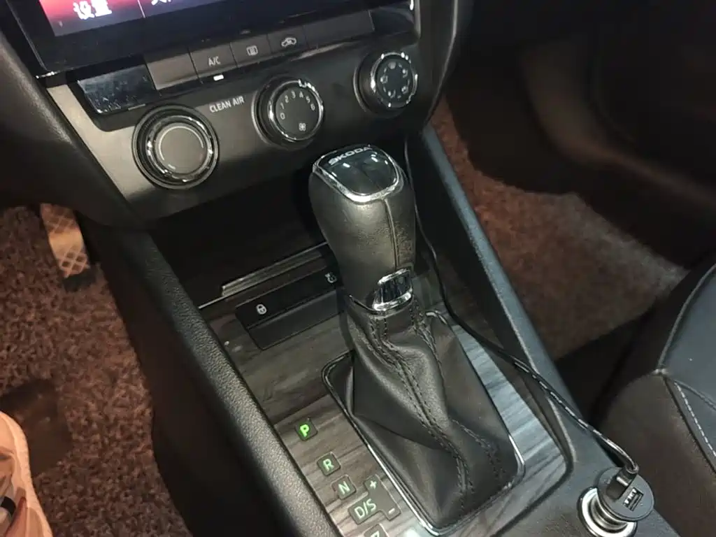 Skoda Octavia — миниатюра 14