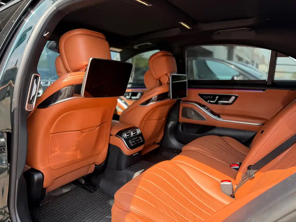 Mercedes-Benz S-Class — миниатюра 8