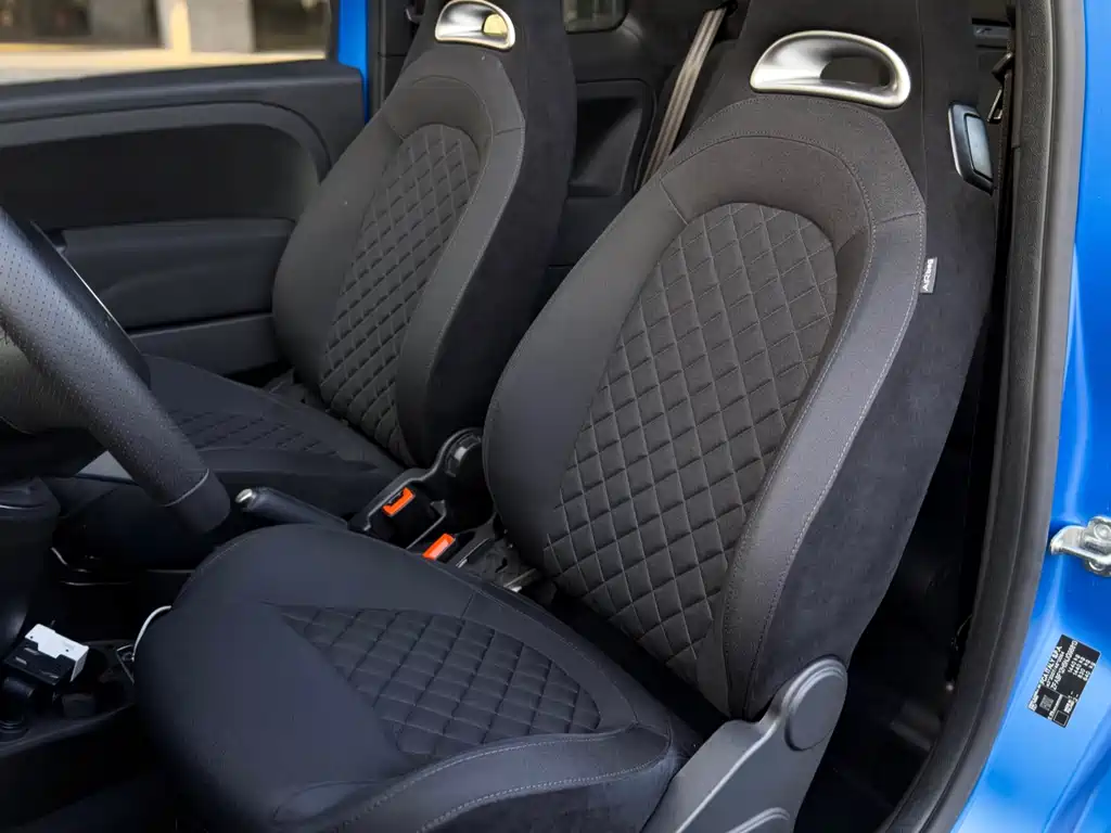 Abarth 595 2023 1.4T MT