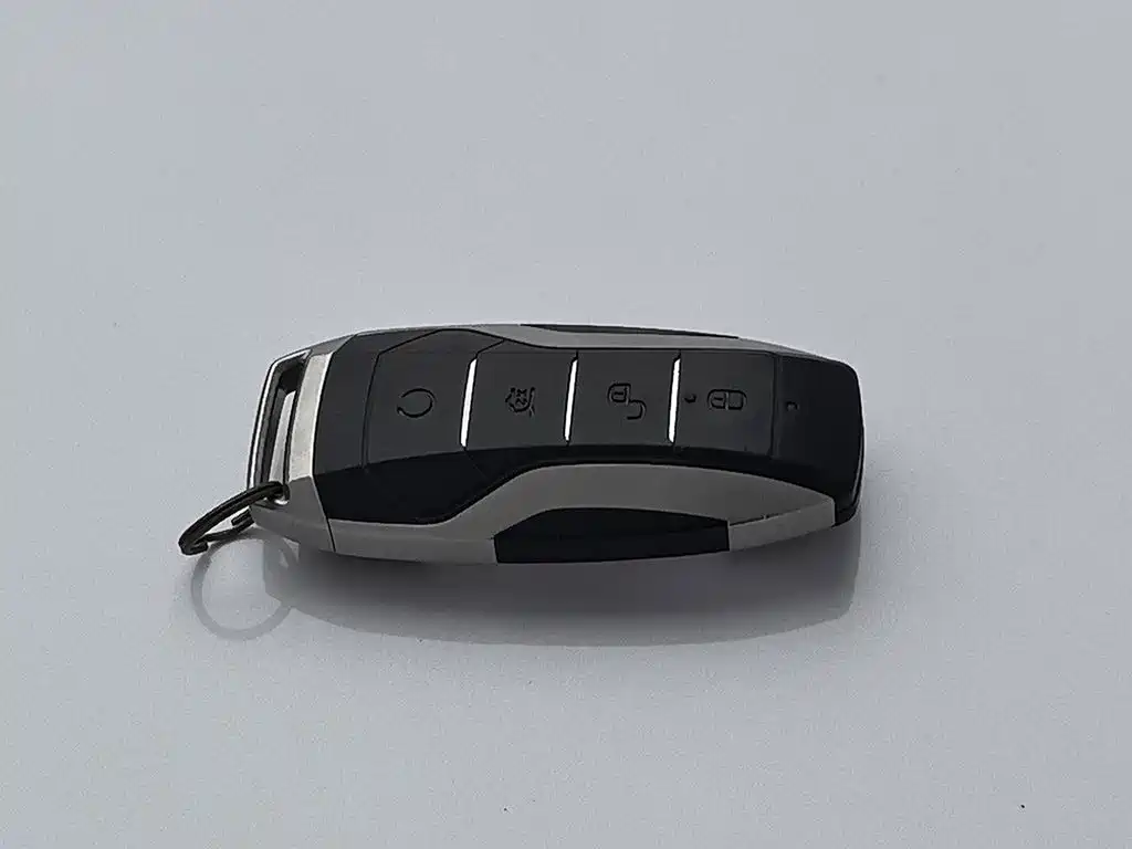 BYD Han — миниатюра 19
