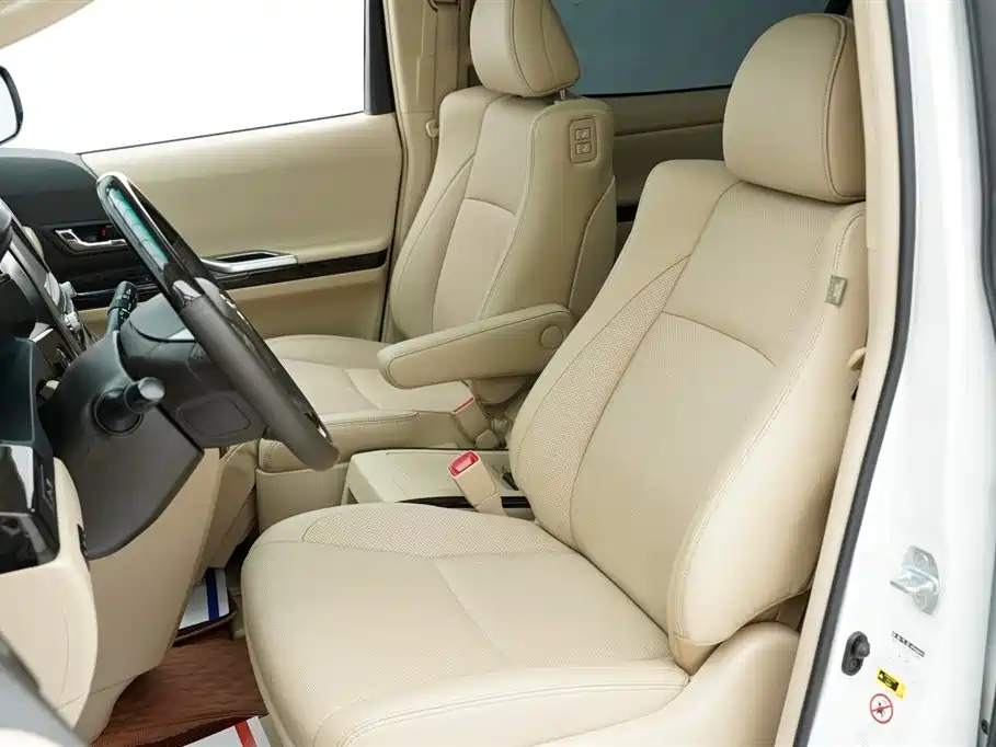 Toyota Alphard 2012 3.5L Luxury