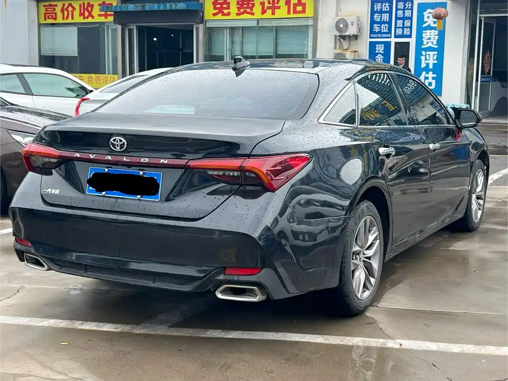 Toyota Avalon — миниатюра 5
