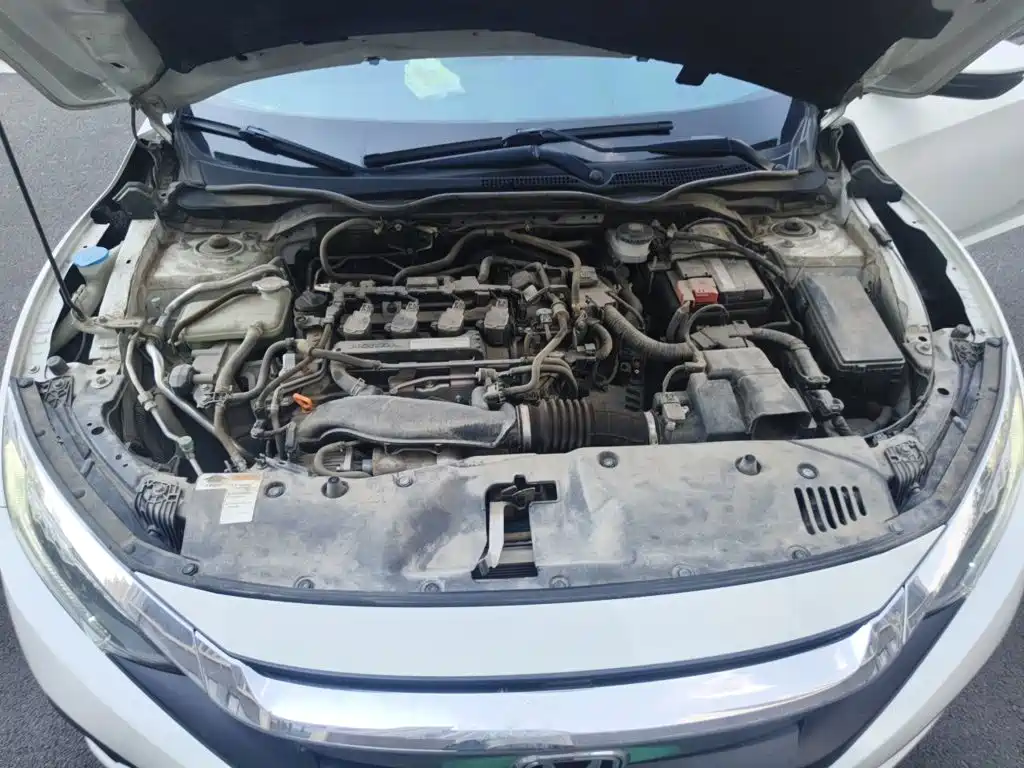 Honda Civic — миниатюра 17