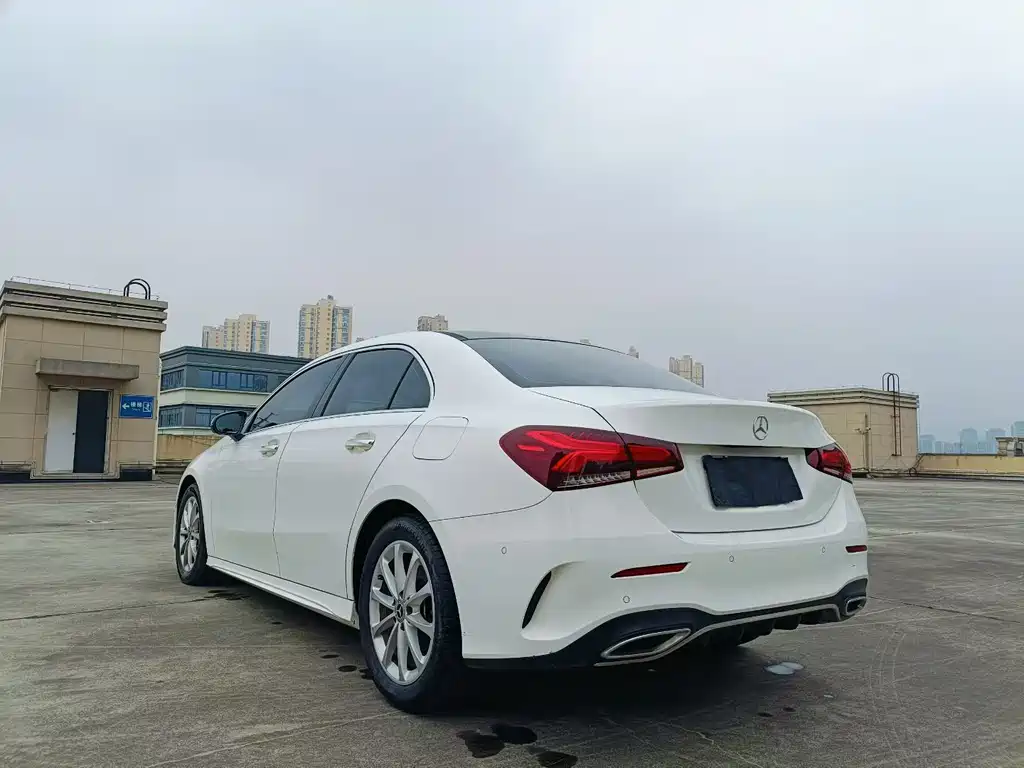 Mercedes-Benz A-Class — миниатюра 7