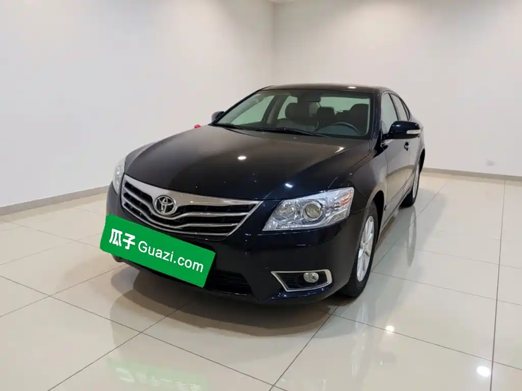 Toyota Camry — миниатюра 2
