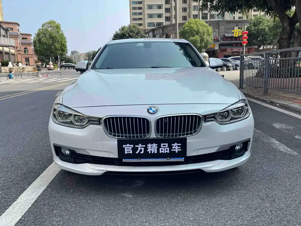 BMW 3 Series — миниатюра 3