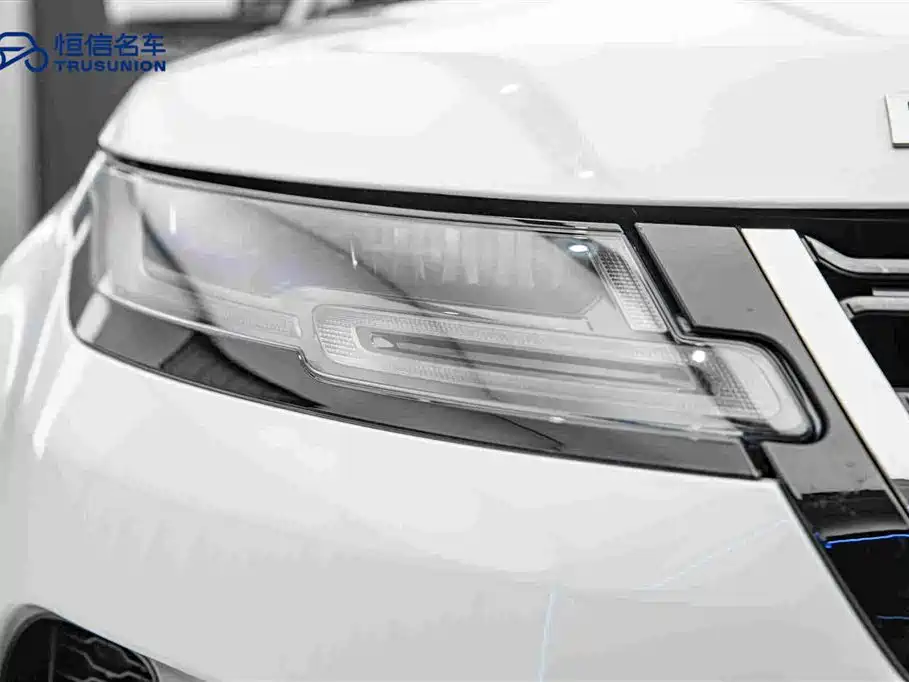 Land Rover Evoque — миниатюра 10