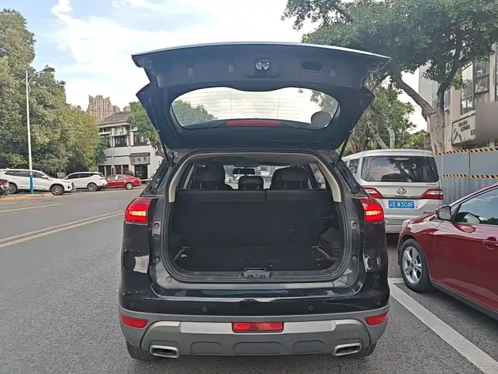 Geely Boyue — миниатюра 19