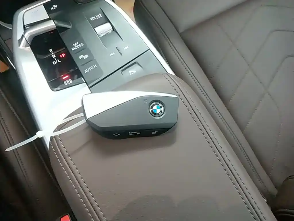 BMW X1 — миниатюра 9