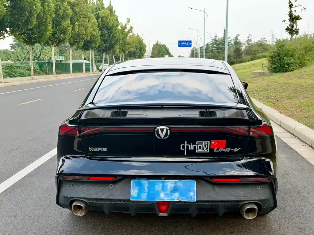 Changan UNI-V — миниатюра 8