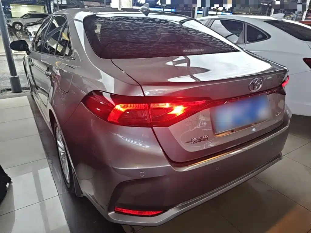 Toyota Allion — миниатюра 5