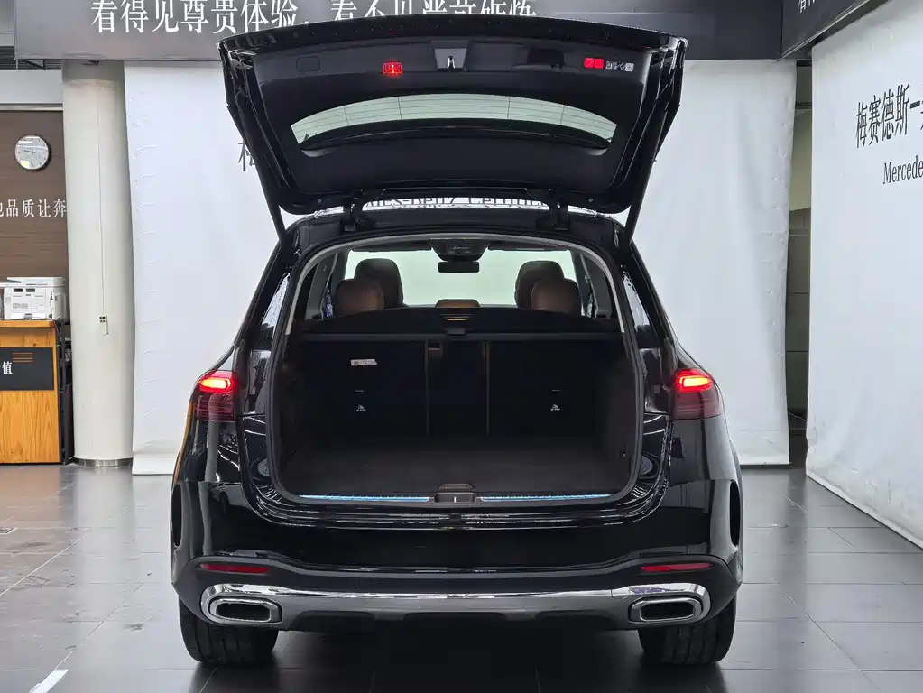 Mercedes-Benz GLE (Import) — миниатюра 16