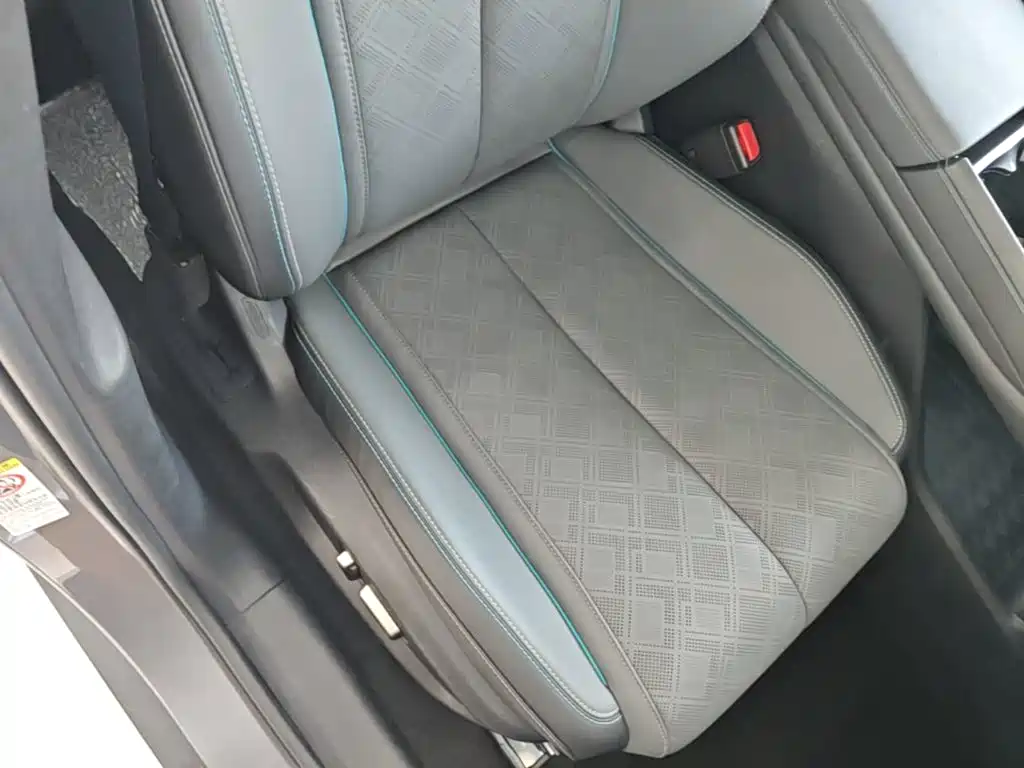 BYD Qin L — миниатюра 25