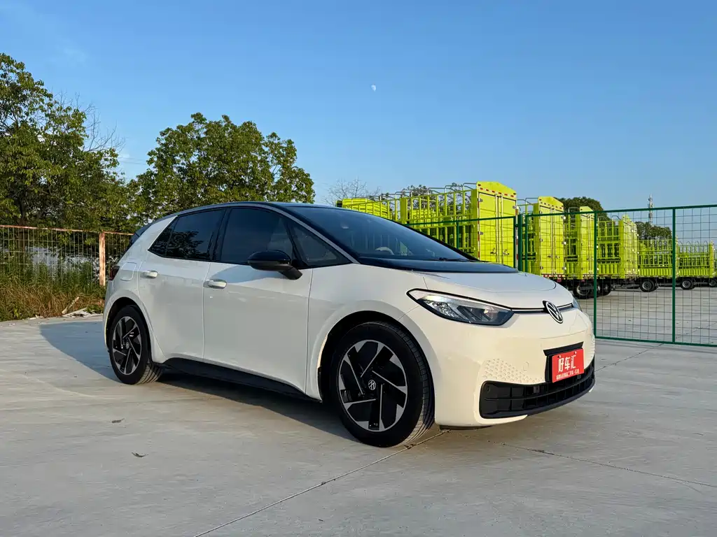 Volkswagen ID.3 — миниатюра 3